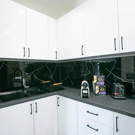 Latomeiou 3 Luxury Apartman